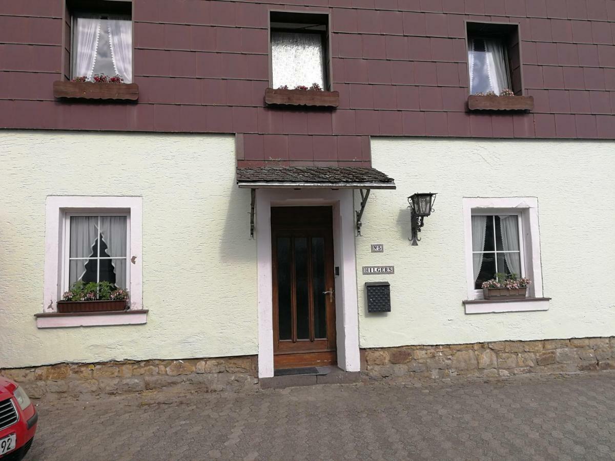 Appartement Eifel Im Haus Sybille Kelberg Exterior foto